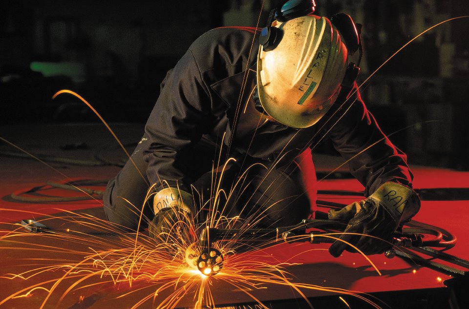 Protective clothing for welders