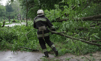 What to consider for firefighting garments in stormy conditions